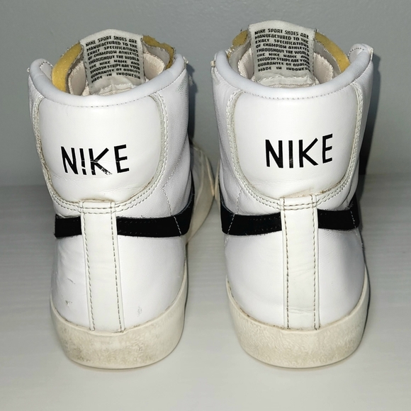 🎀 Nike Blazer Mid 77 Vintage White Black 6.5 W - Picture 4 of 13